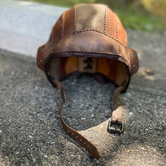 CHRISTMAS SALE. One of a kind, handmade leather aviator helmet. - Picture 6 of 6